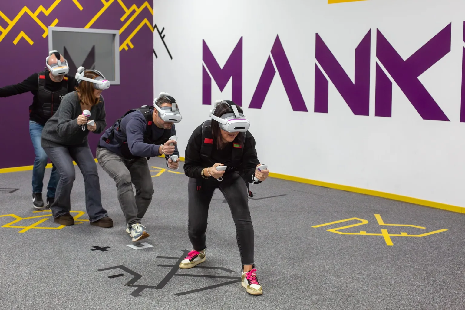 Équipe en réalité virtuelle dans l’arène Mankind de Metz